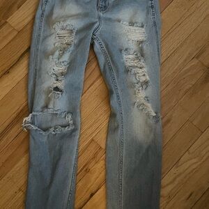 Women’s Hollister Distressed Light ultra high-rise mom jeans size 0 R